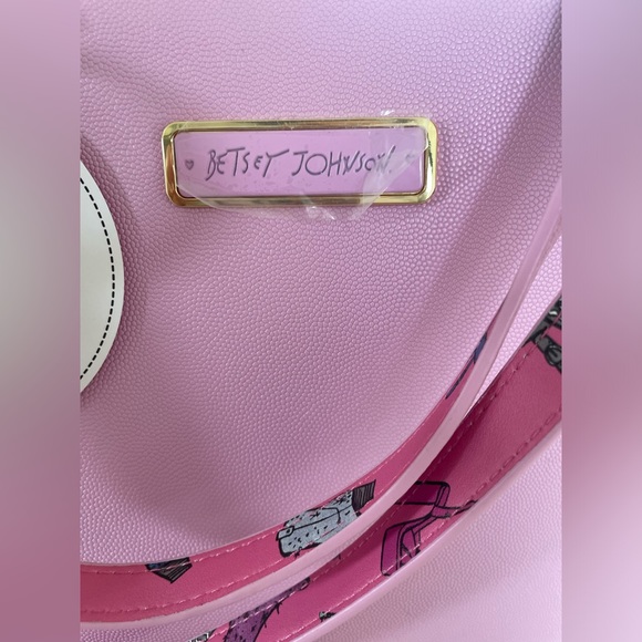 💕NEW Betsey Johnson Pink Tote Bag With Glasses Case In Cute Shoe Print - Picture 8 of 10
